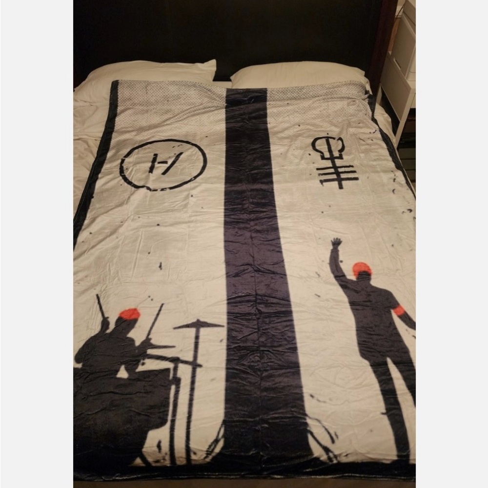 Twenty One Pilots Blanket - Picture 2 of 4